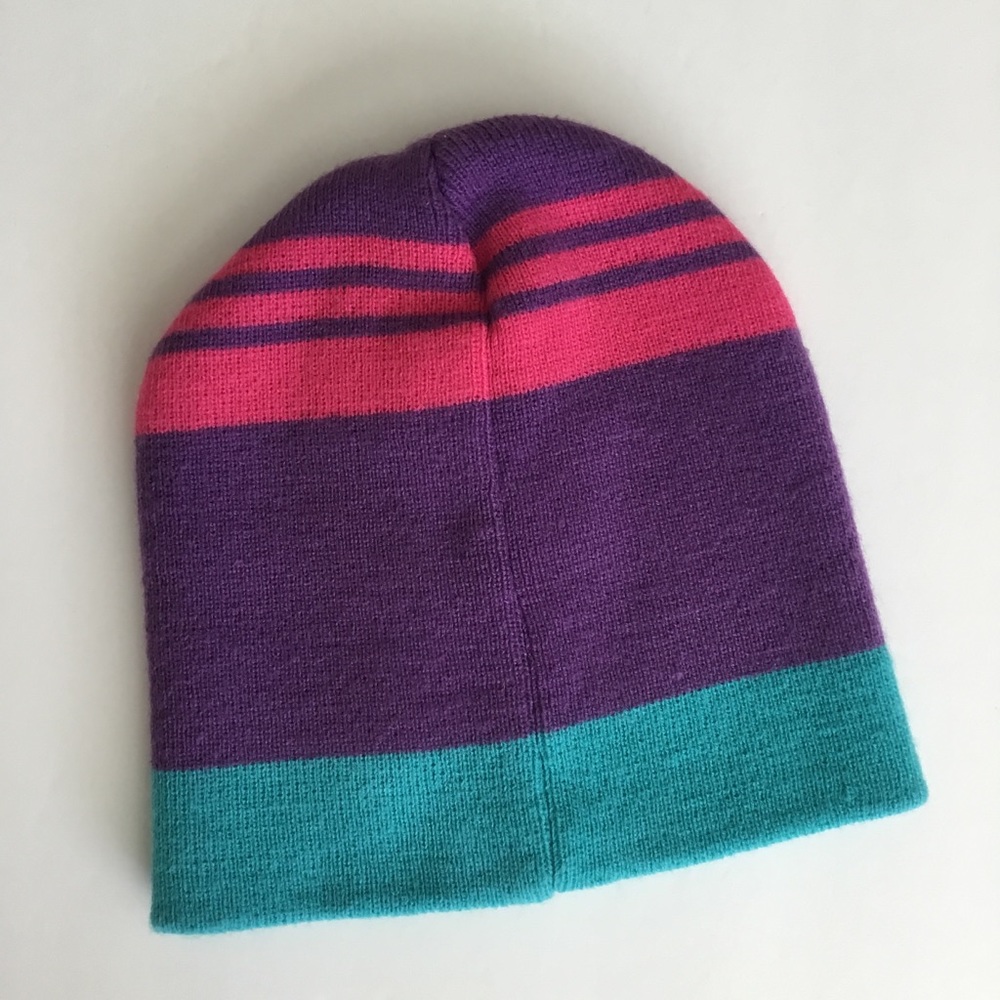 Doc McStuffins Disney Girl’s Knit Beanie Hat Size OSFM - Picture 2 of 4